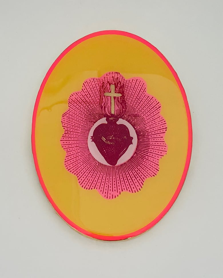 Image of Sacred Heart Oval Yellow/Pink 15cm x 20cm