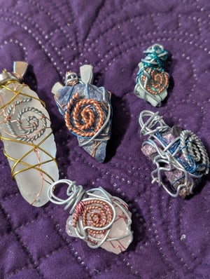 Image of CRYSTAL AMPLIFIER PENDANT