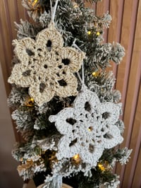 Image 1 of SNOWFLAKE TREE ORNAMANET