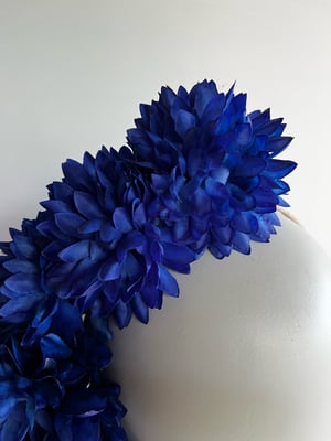 Image of Cobalt flower trail