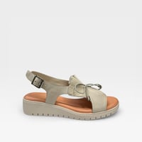 Image 5 of DJANGO & JULIETTE MALIKA ALMOND