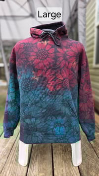 Image 8 of Floral Flukes