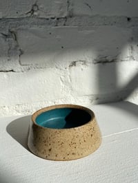 Image 2 of Sam Hewitt / Small Dish (teal)