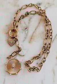 Link chain & charm luxe necklace 