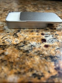 Lip balm in tin