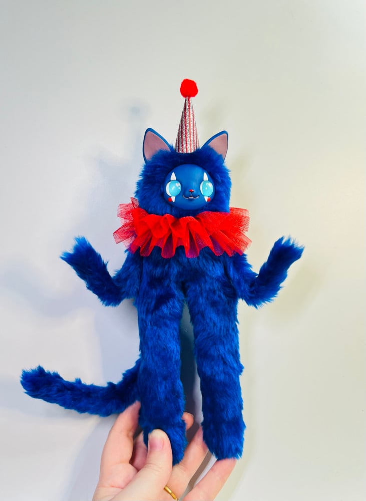 Clown Cat  (blue/red) Image 2
