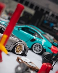 Image 6 of PORSCHE 911 GT2 RS CUSTOMS