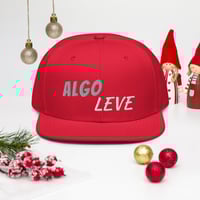 Image 3 of Algo Leve Gorra Alucin