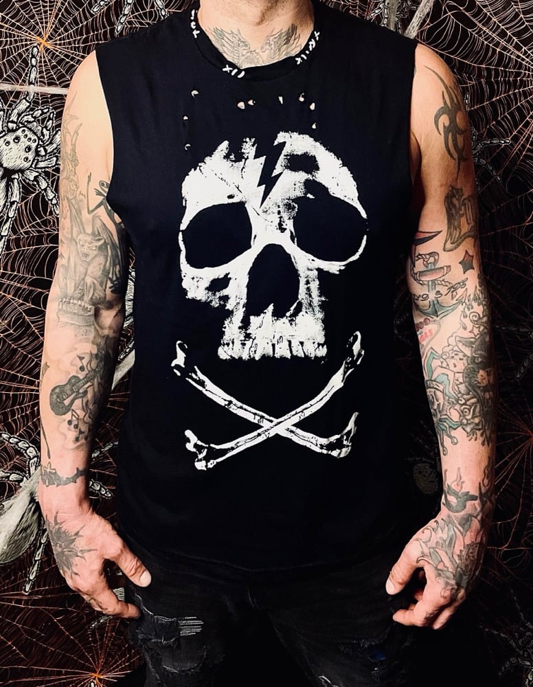 Image of Doomsday Skull Shredded & Stitched Tee