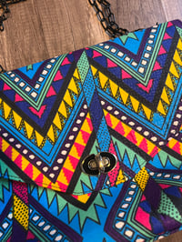 Image 2 of jumbo printed African  bag