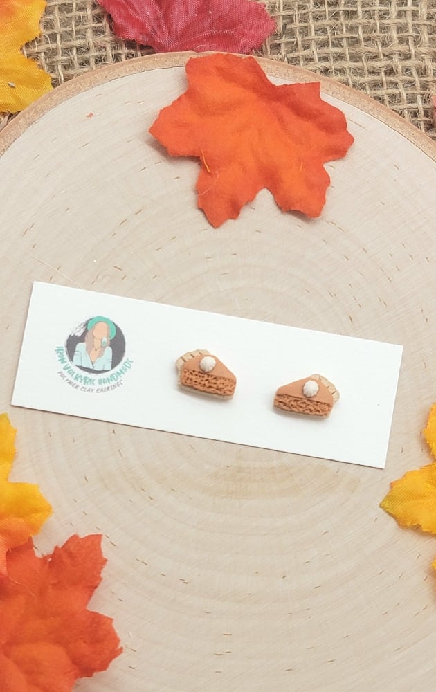 Image of Pumpkin Pie Studs
