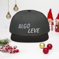 Image 4 of Algo Leve Gorra Alucin