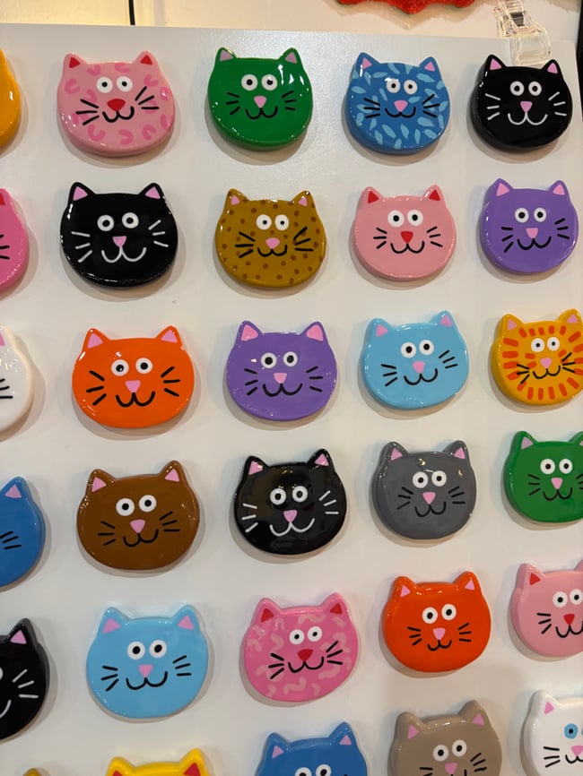 TÊTE DE CHAT EN ARGILE