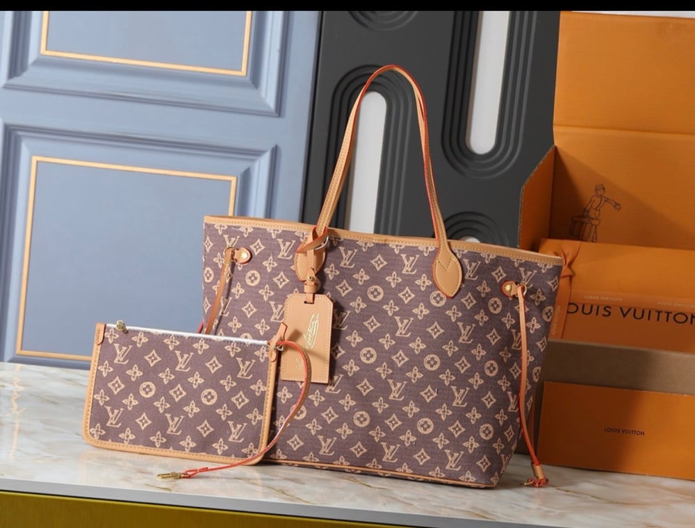 2pc LV sets 