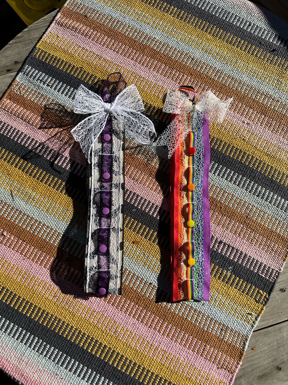 Ear hangers