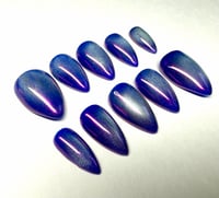 Image 2 of Aura Foundation Press-On Nails