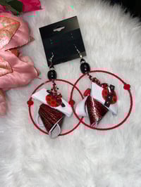Image 1 of Medium hoop Red Rubin 