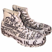 Image 3 of 1 of 1 size US8 EUR 39 hand drawn hi top converse 