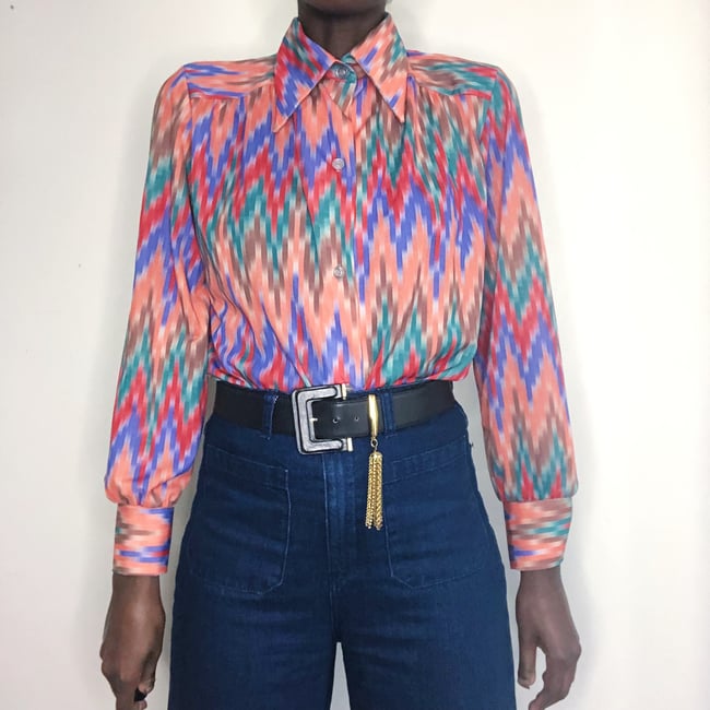 Vintage 70s Colorful Dagger Collar Button-up Blouse