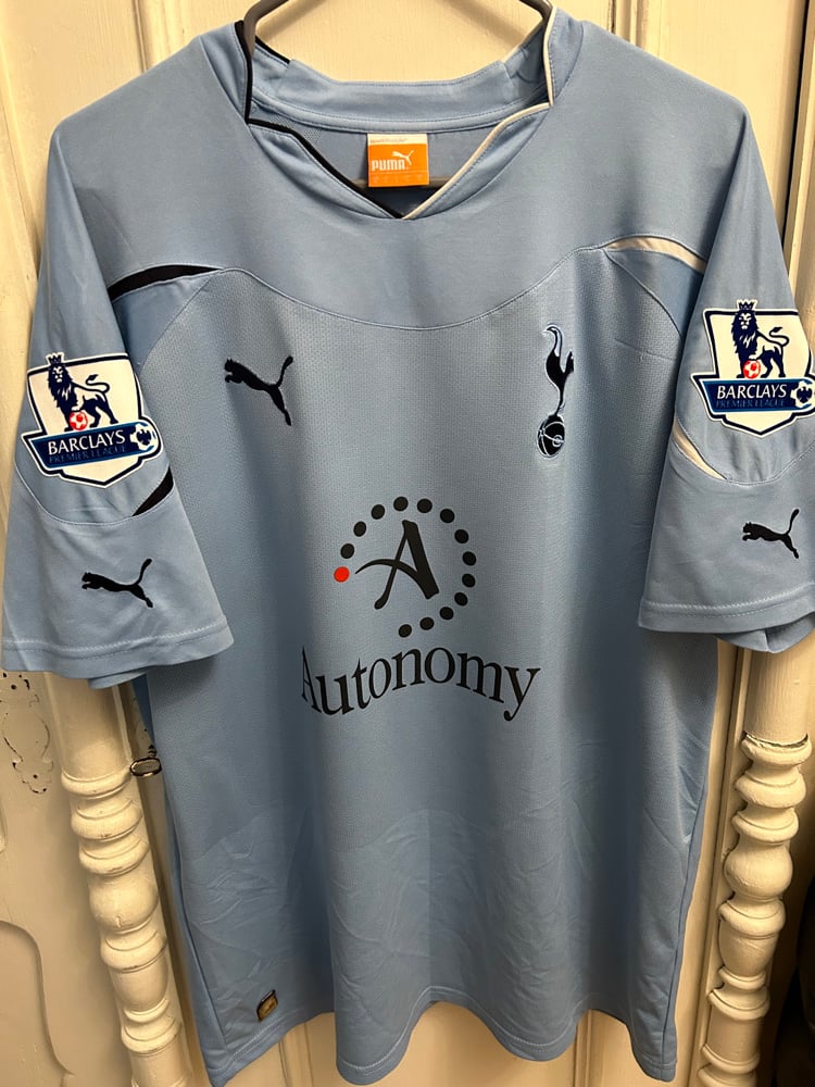 Image of Tottenham Hotspur “MODRIĆ 14” 2010/11 Away Shirt + PL patches (L)