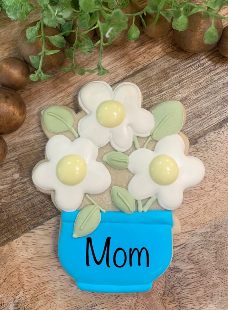 Image of 🌸 Flower Pot Cookie for Mom