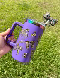 Image 3 of 20oz Stainless Steel Leopard Mug 