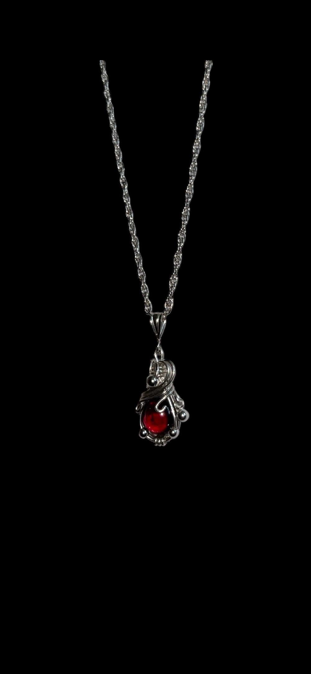 ⟢ Crimson necklace ⟣