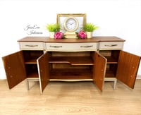 Image 4 of Vintage Strongbow Sideboard painted in neutral beige / taupe with gold