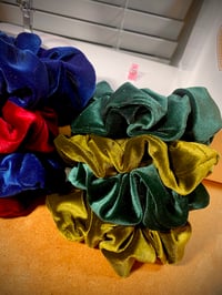 Image 3 of Velvet XL Scrunchies