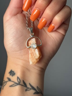 STILBITE X RAINBOW MOONSTONE NECKLACES .925 STERLING SILVER