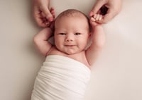 Image 2 of MINI NEWBORN SESSION (0-4 MONTHS)