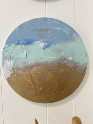 Image of “beach bubbles”