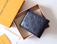 Image 1 of LV Men Wallet