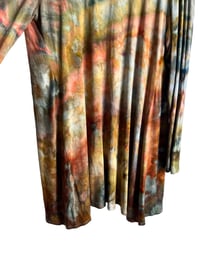 Image 6 of M Jersey Knit Cardigan in Earthy Watercolor Ice Dye