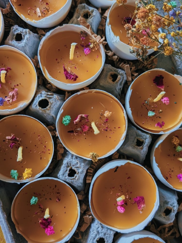Image of Eggshell Tealights 