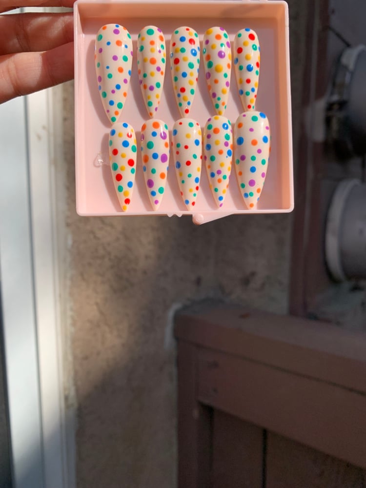 Image of Colorful Dots 