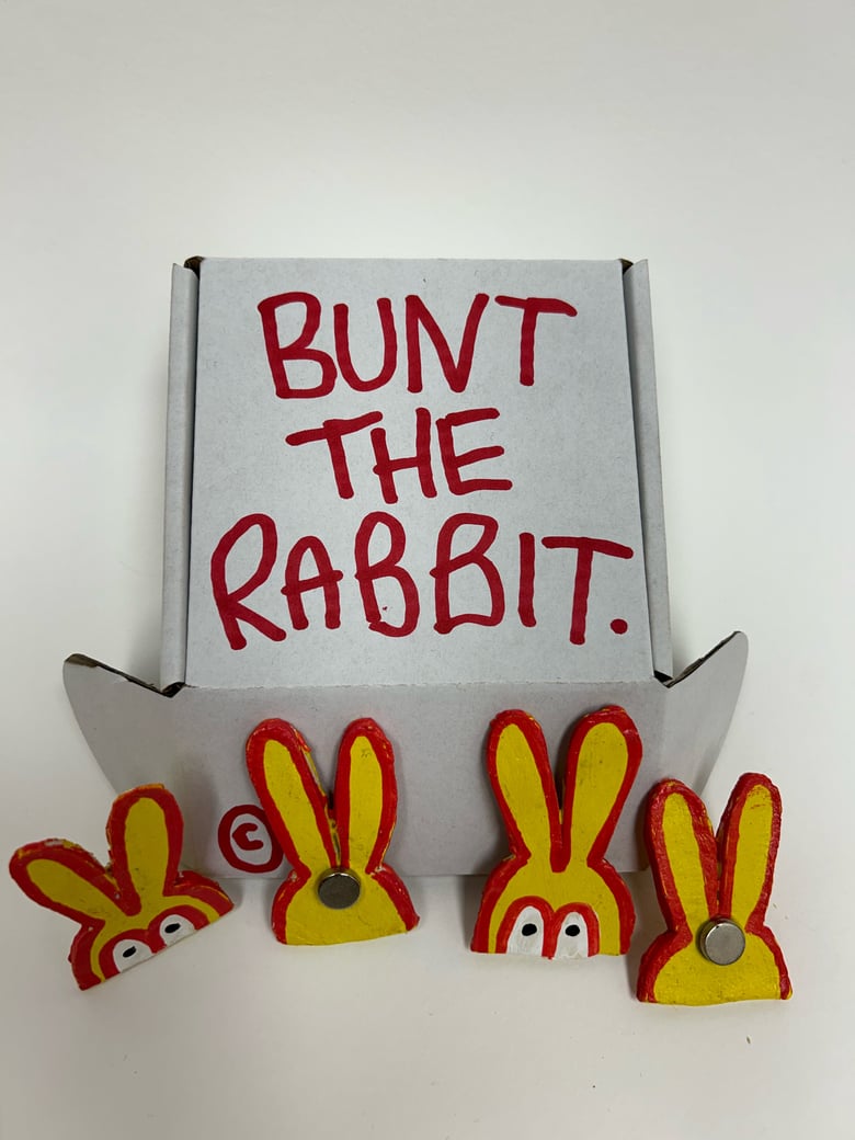 Image of Bunt the rabbit fridge magnet 