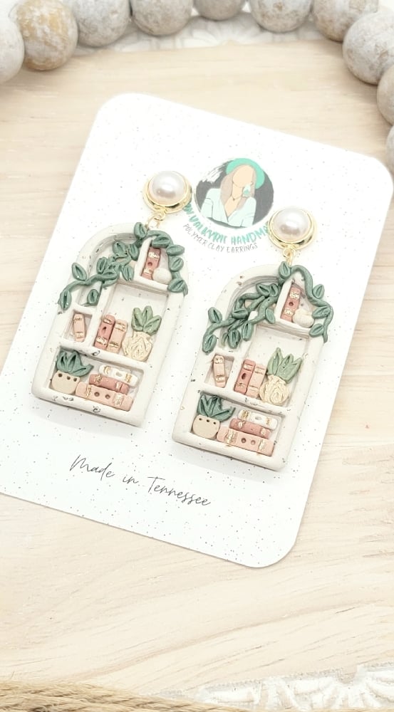 Image of Botanical Bookshelf Dangles 