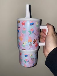 Image 2 of Peppa pig 20oz handle non spill tumbler