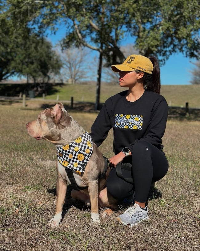 SMILEY DOG MOM/DOG DAD 