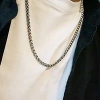 Image 1 of ''Majesty'' chain