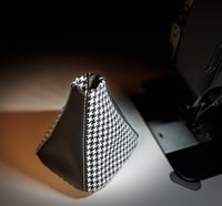 Image 3 of Mk5/6 shift boot Houndstooth