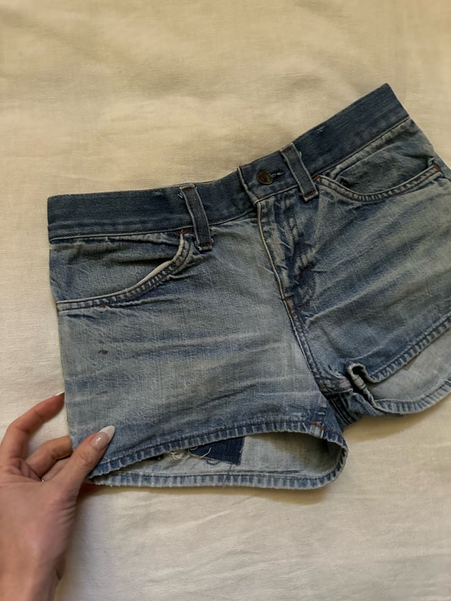 early 70s Levi's white tab denim shorts