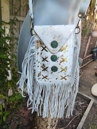 Image 1 of Yellowstone mobile bag - Cream with turquoise charm