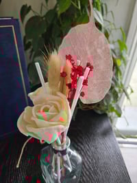 Image 3 of Sweet Rose and Lacy Leaf Floral Reed Diffuser