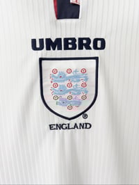 Image 3 of 1998 England Home Retro