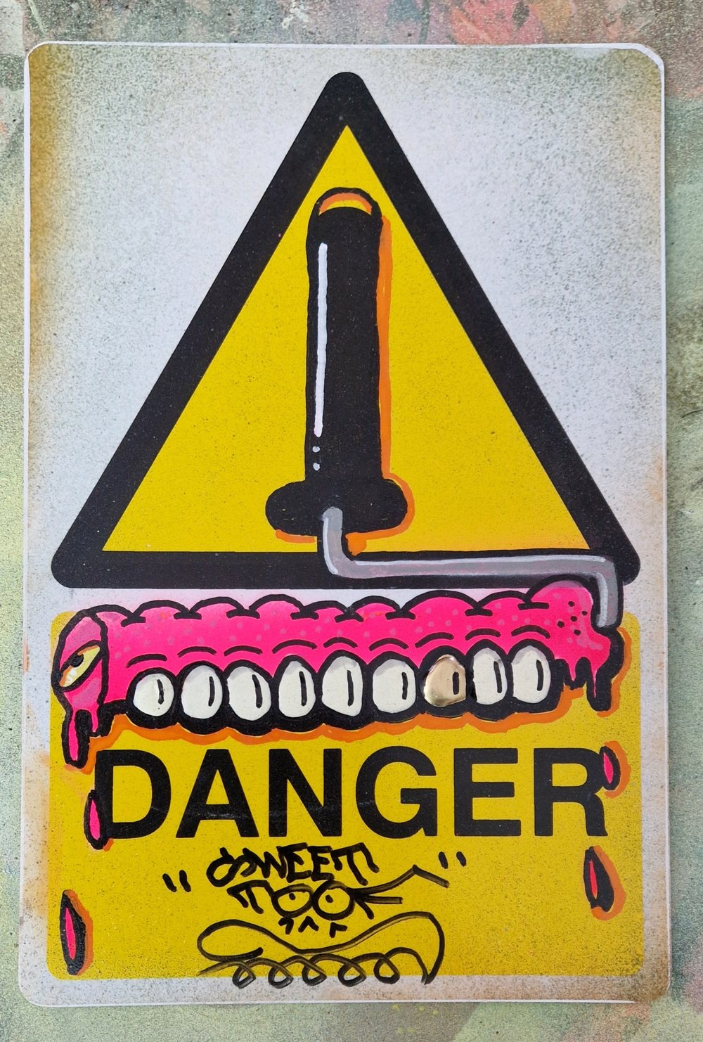 Danger Toof Sign