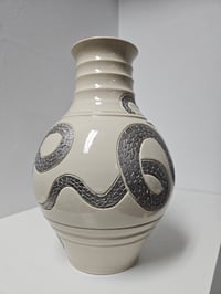 Image 5 of Vase 11 - 3 Silver snakes