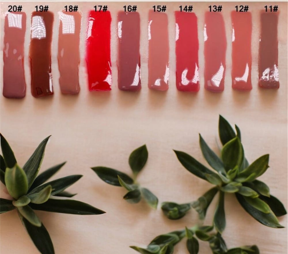 Image of ✨ Highlight Moisturizing Lip Gloss✨ 