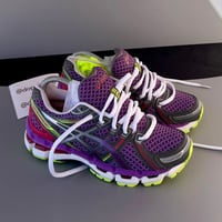 Image 1 of  Asics Gel Kayano 19 Running size: us7 uk5 eu38 cm24